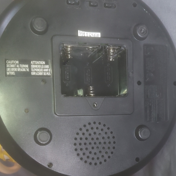 M&M'S Vibrant Character Playset with Phone - Picture 3 of 7